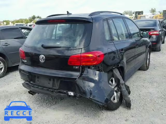 2017 VOLKSWAGEN TIGUAN S WVGAV7AX1HK016715 Bild 3