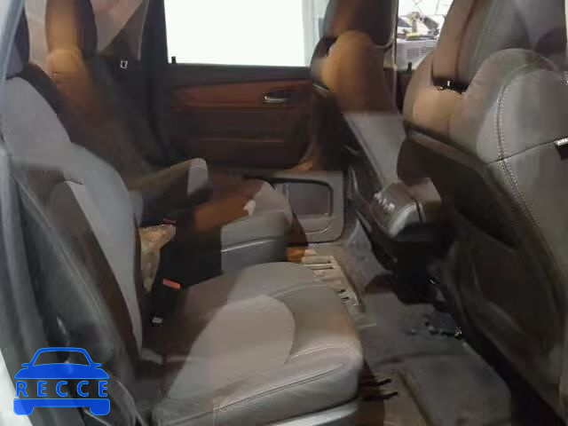 2016 CHEVROLET TRAVERSE L 1GNKRGKD8GJ170576 image 5