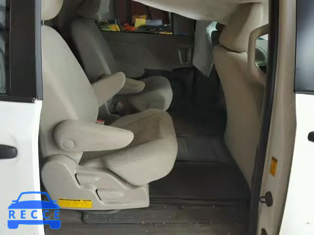 2014 TOYOTA SIENNA 5TDZK3DC0ES499376 image 5