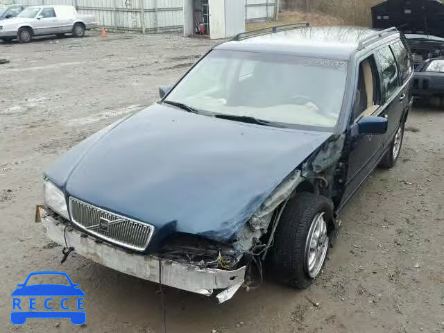 1998 VOLVO V70 YV1LW554XW2385188 image 1