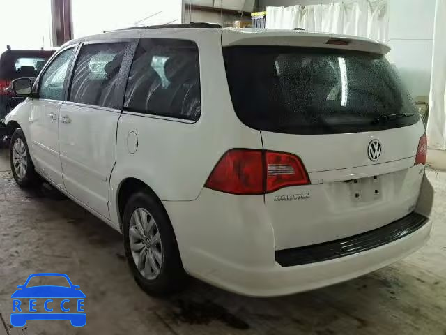 2012 VOLKSWAGEN ROUTAN SE 2C4RVABGXCR355356 зображення 2