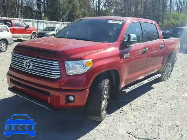 2017 TOYOTA TUNDRA CREWMAX 5TFAW5F15HX613508 зображення 1