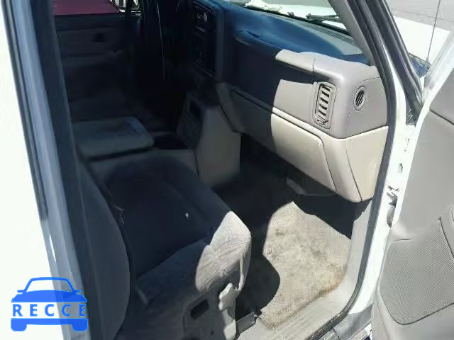 2000 CHEVROLET TAHOE C150 1GNEC13T2YJ209827 image 4
