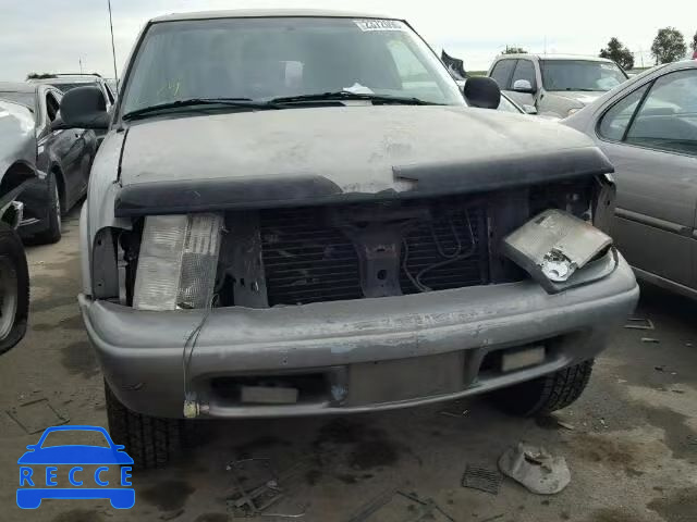 1998 GMC JIMMY 1GKDT13W9W2559904 image 8