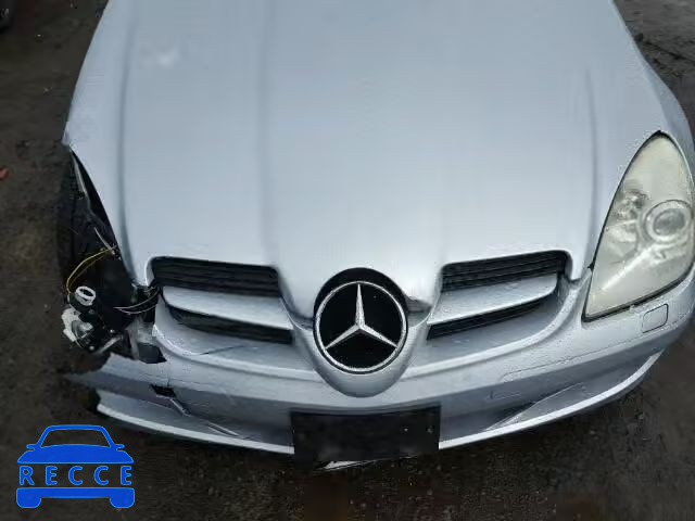 2005 MERCEDES-BENZ SLK350 WDBWK56FX5F022362 image 6