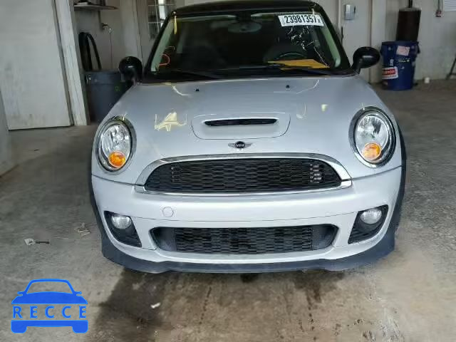 2011 MINI COOPER S WMWSV3C58BTY15600 image 8