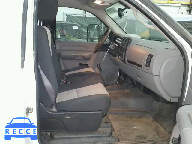 2007 GMC SIERRA K25 1GTHK24KX7E604172 image 4