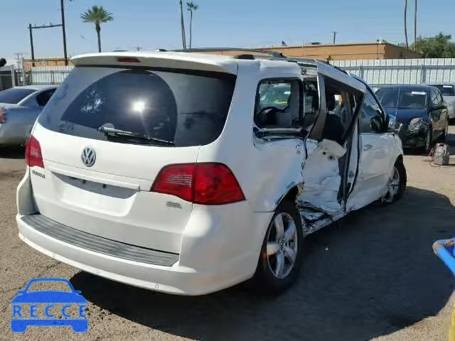 2010 VOLKSWAGEN ROUTAN SEL 2V4RW6DX1AR333370 image 3