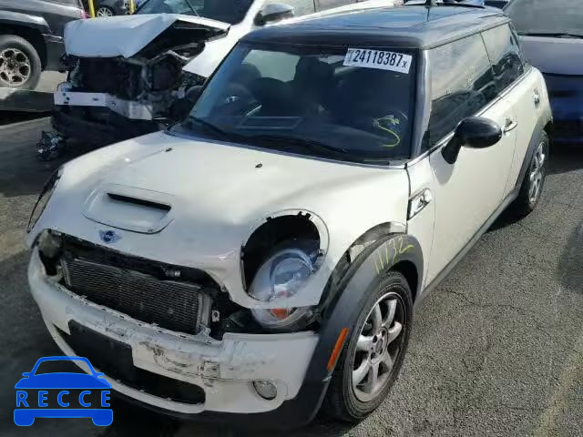 2009 MINI COOPER S WMWMF73559TW80857 image 1