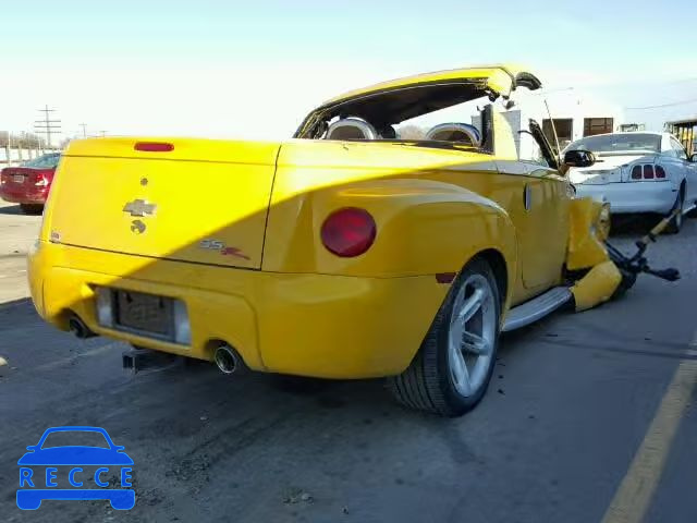 2004 CHEVROLET SSR 1GCES14P74B105612 image 3