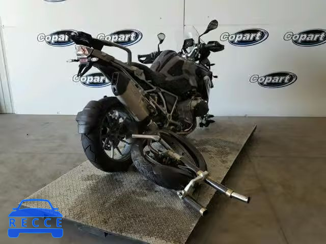 2015 BMW R1200GS WB10A1107FZ188132 image 3