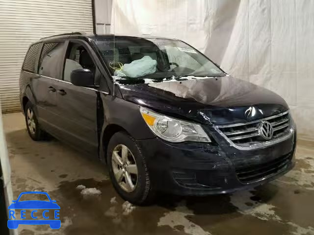 2011 VOLKSWAGEN ROUTAN SE 2V4RW3DG0BR636494 image 0