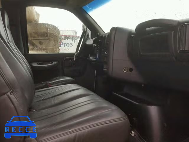 2005 GMC C7500 C7C0 1GDJ7C1C75F513367 image 4