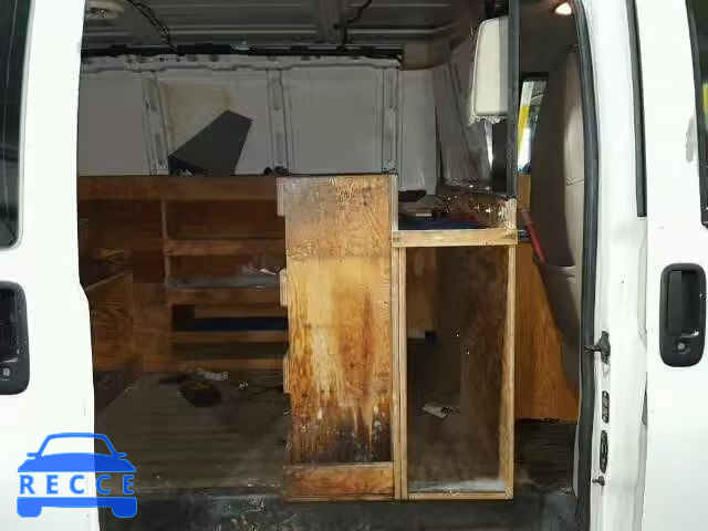2004 CHEVROLET EXPRESS G2 1GCGG25U341192001 image 5
