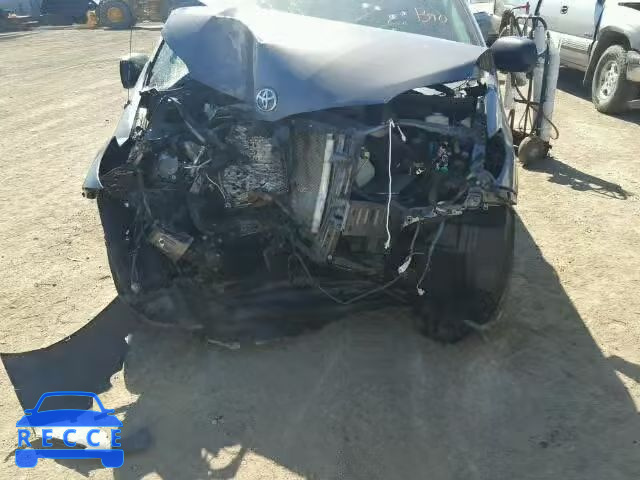 2011 TOYOTA SIENNA 5TDZK3DC9BS101187 Bild 6
