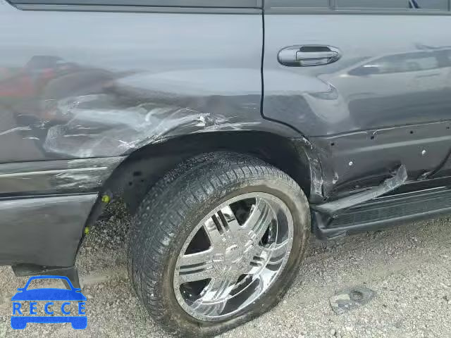 2004 LEXUS LX 470 JTJHT00W543546521 image 8
