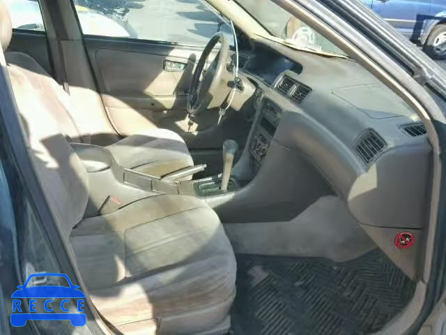 1997 TOYOTA CAMRY 4T1BG22KXVU779885 image 4