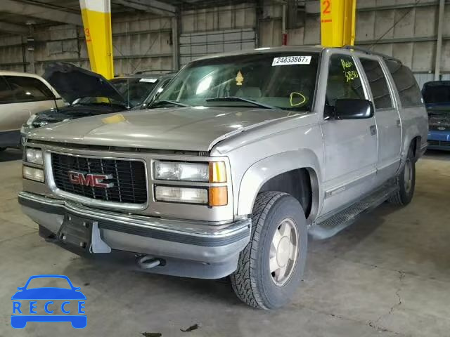 1999 GMC K1500 SUBU 3GKFK16RXXG527957 Bild 1