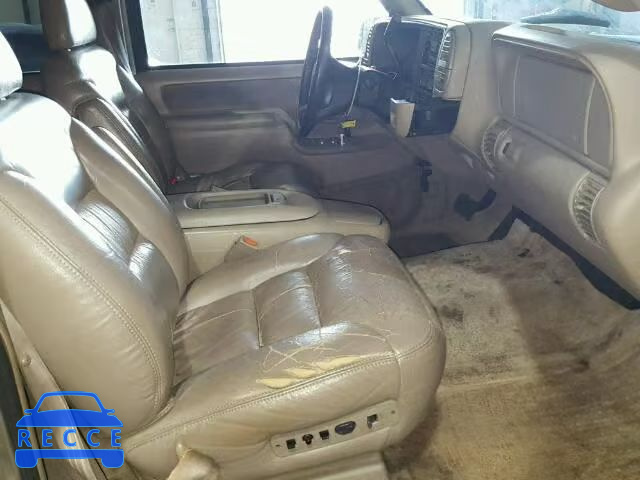 1999 GMC K1500 SUBU 3GKFK16RXXG527957 Bild 4