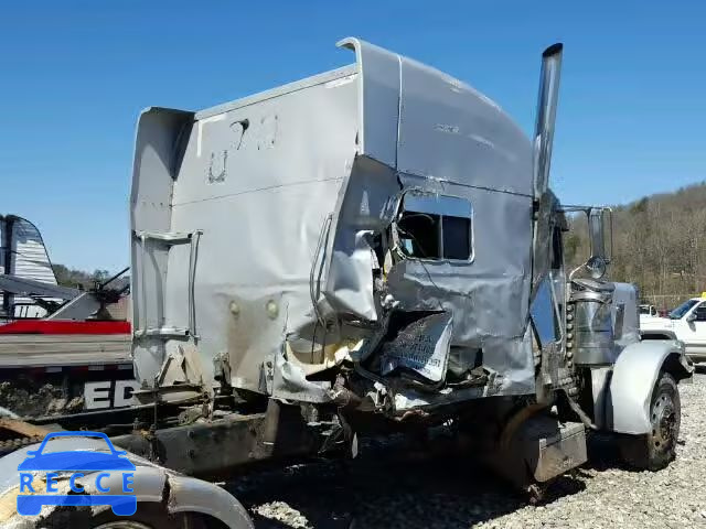 2005 PETERBILT CONVENTION 1XP5DB9X05D840932 Bild 8