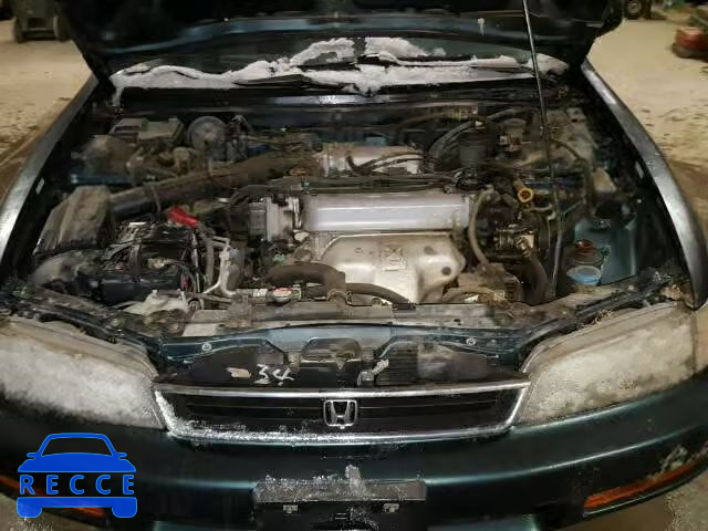 1996 HONDA ACCORD LX 1HGCE1728TA006947 image 6