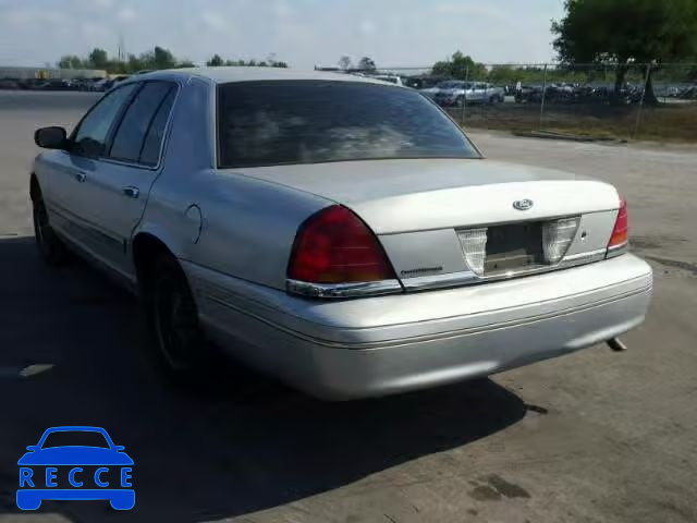 1999 FORD CROWN VICT 2FAFP73W7XX162319 image 2