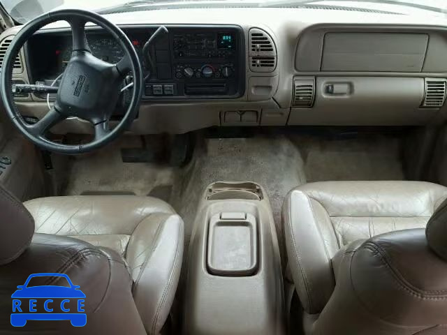 1999 GMC K1500 SUBU 1GKFK16R0XJ797889 image 8