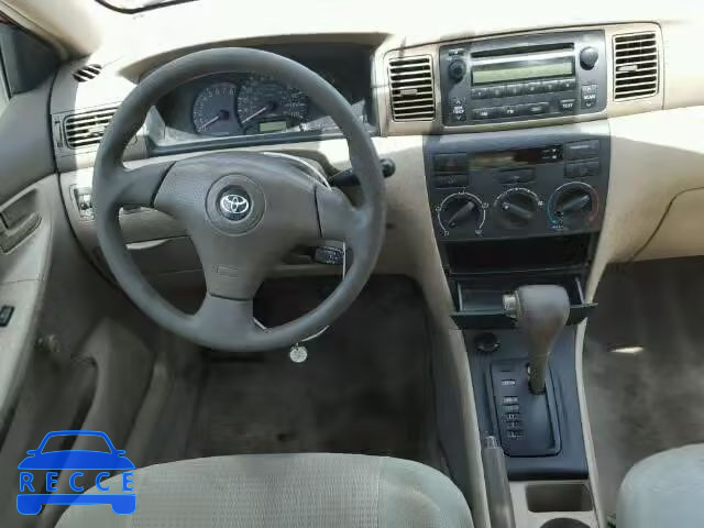 2005 TOYOTA COROLLA 1NXBR32E15Z530627 image 8