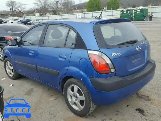 2006 KIA RIO5 KNADE163566092476 Bild 2