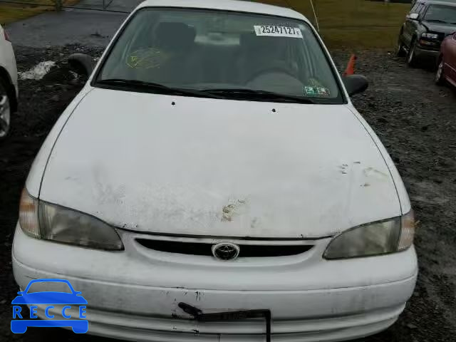 1999 TOYOTA COROLLA 1NXBR12EXXZ143971 image 8