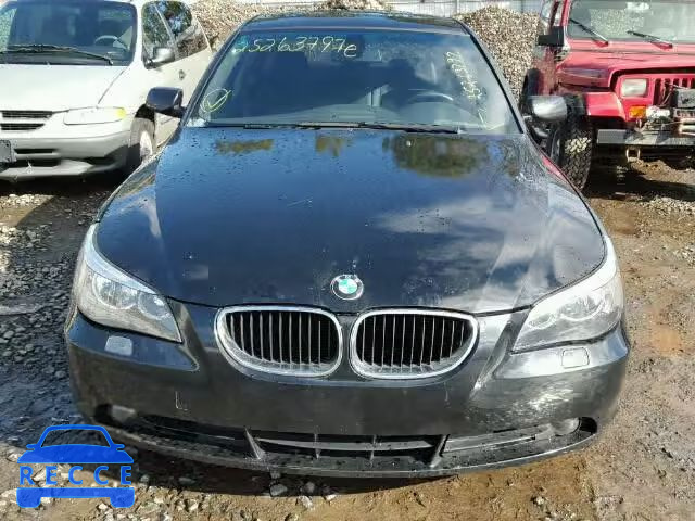 2004 BMW 545I WBANB33514B113634 зображення 8