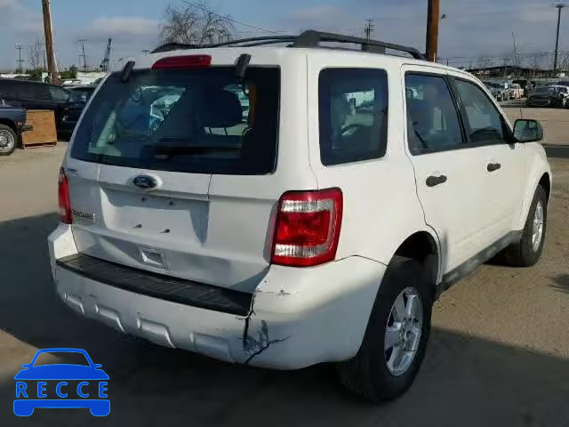 2010 FORD ESCAPE XLS 1FMCU0C72AKB29904 image 3