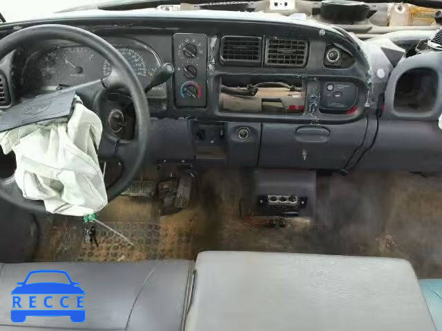 1998 DODGE RAM 2500 3B7KC26Z5WM292574 зображення 8