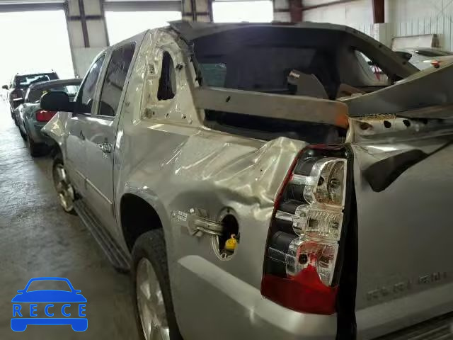 2010 CHEVROLET AVALANCHE 3GNNCFE05AG205231 image 5