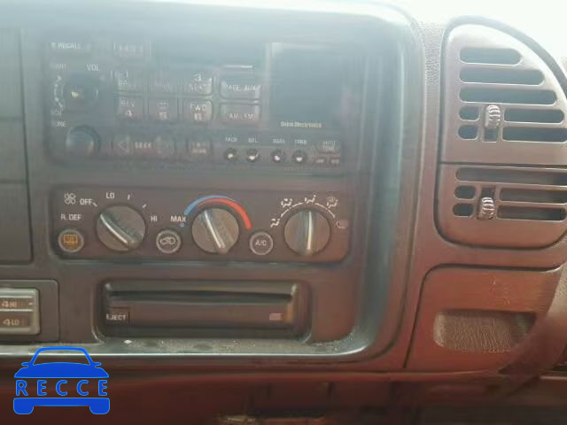 1997 GMC K1500 SUBU 1GKFK16R7VJ711023 Bild 8