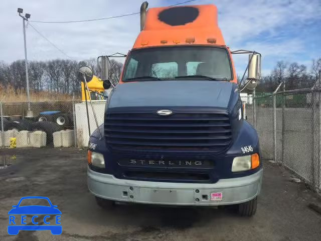 2003 STERLING TRUCK A9500 2FWBA3CG33AK67710 Bild 1