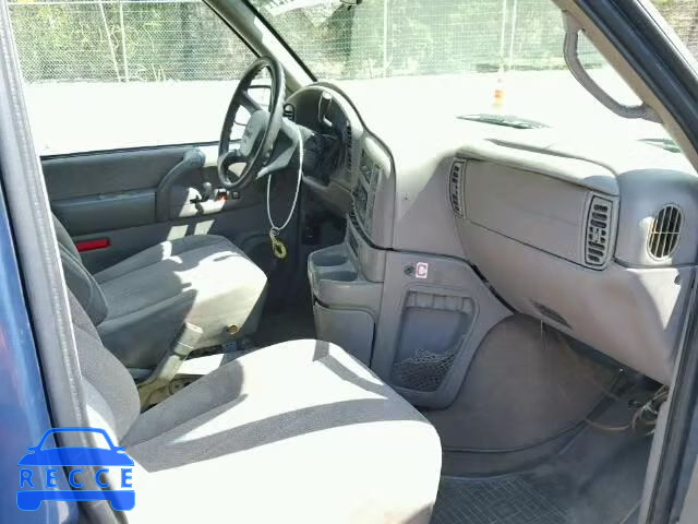 2002 GMC SAFARI 1GKEL19X92B505047 Bild 4