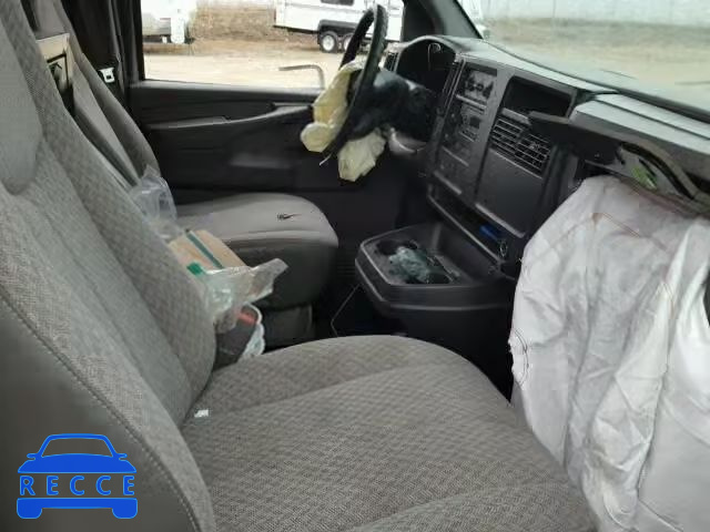 2004 CHEVROLET EXPRESS CU 1GBJG31U041128648 image 4