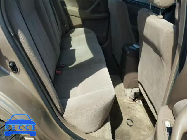 2001 TOYOTA CAMRY JT2BG22K310535588 image 5