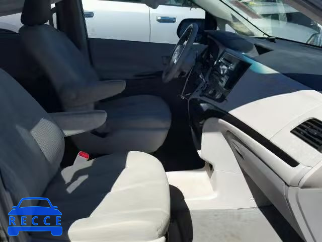 2011 TOYOTA SIENNA 5TDZK3DC6BS073204 image 4