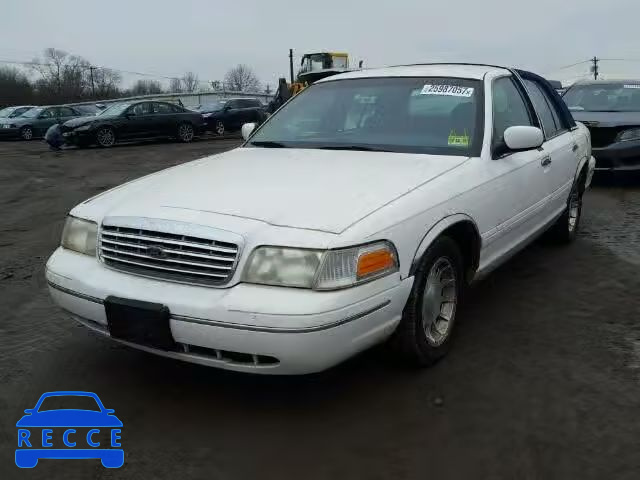 1999 FORD CROWN VICT 2FAFP74W1XX215062 зображення 1