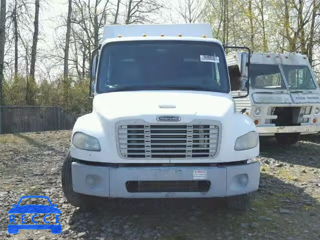 2005 FREIGHTLINER M2 106 MED 1FVACWDC45HV16331 Bild 8