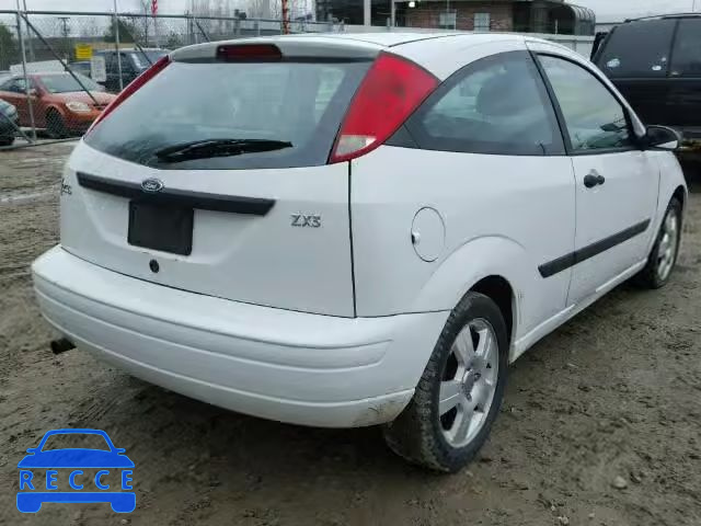 2004 FORD FOCUS ZX3 3FAFP31Z44R126135 Bild 3