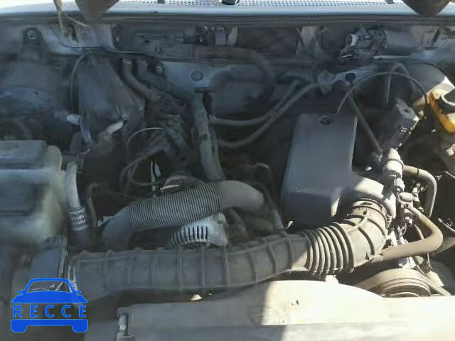 2003 MAZDA B3000 CAB 4F4YR16U43TM17978 Bild 6