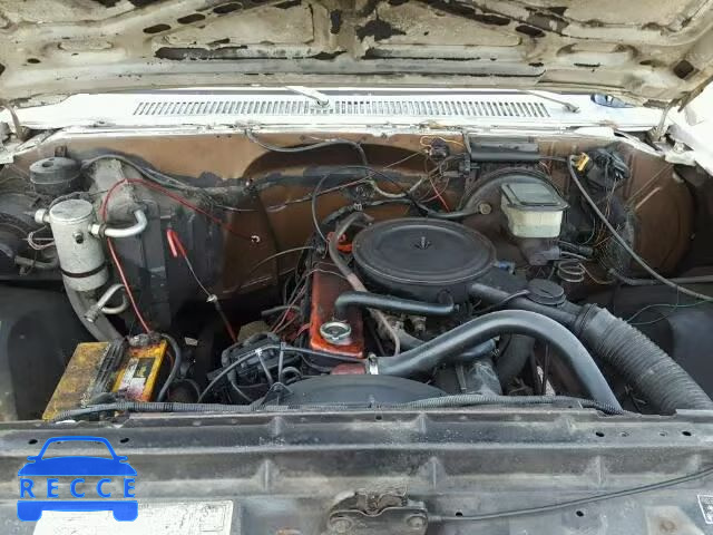 1981 GMC C1500 1GTCC14D4BZ500006 Bild 6