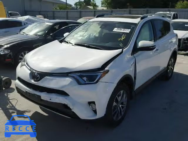 2017 TOYOTA RAV4 HV LE JTMRJREV0HD072284 image 1