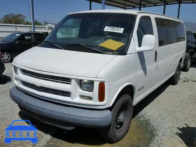 2002 CHEVROLET EXPRESS G3 1GNHG39R421204452 image 1