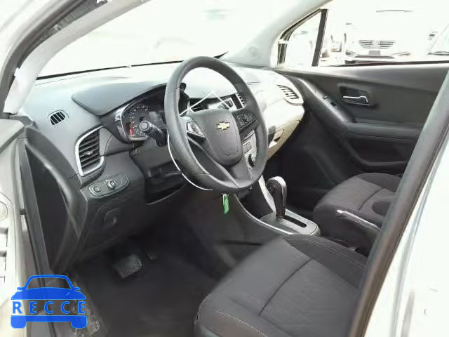 2017 CHEVROLET TRAX 1LT 3GNCJPSB4HL171194 зображення 4