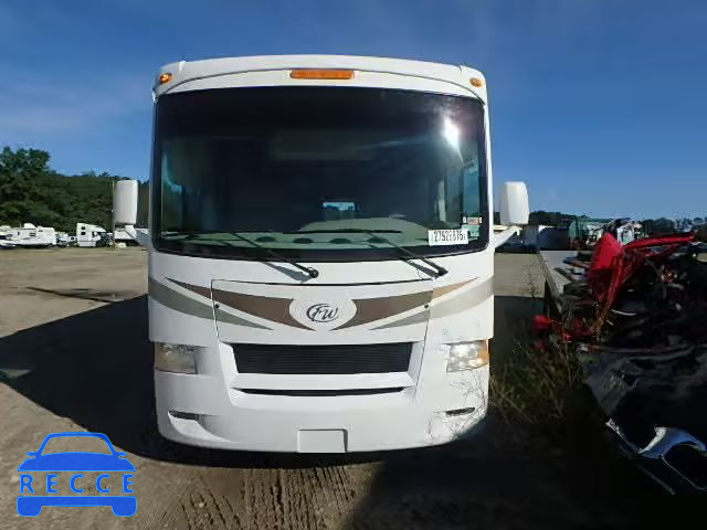 2009 FORD MH STRIPPE 1F6LF53YX90A00498 image 6