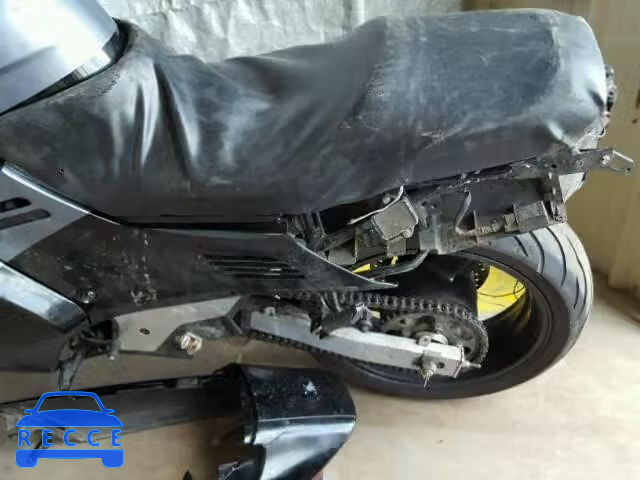 1993 HONDA CBR1000F JH2SC240XPM200111 Bild 8